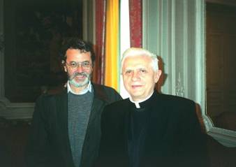 Gérard Leclerc avec Ratzinger en 2005