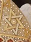Benoît XVI arborant de très ostensibles hexagrammes sur sa mitre d’antichrist !