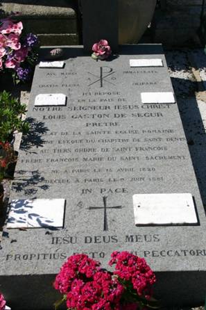 La tombe de Mgr de Ségur, grande prélat anti-libéral du XIX° siècle